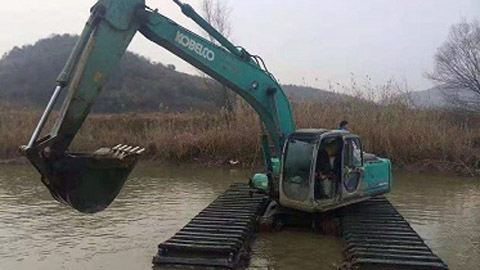 水陸兩用挖掘機出租