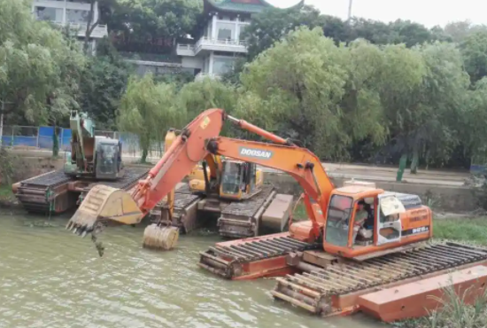 水陸挖掘機租賃